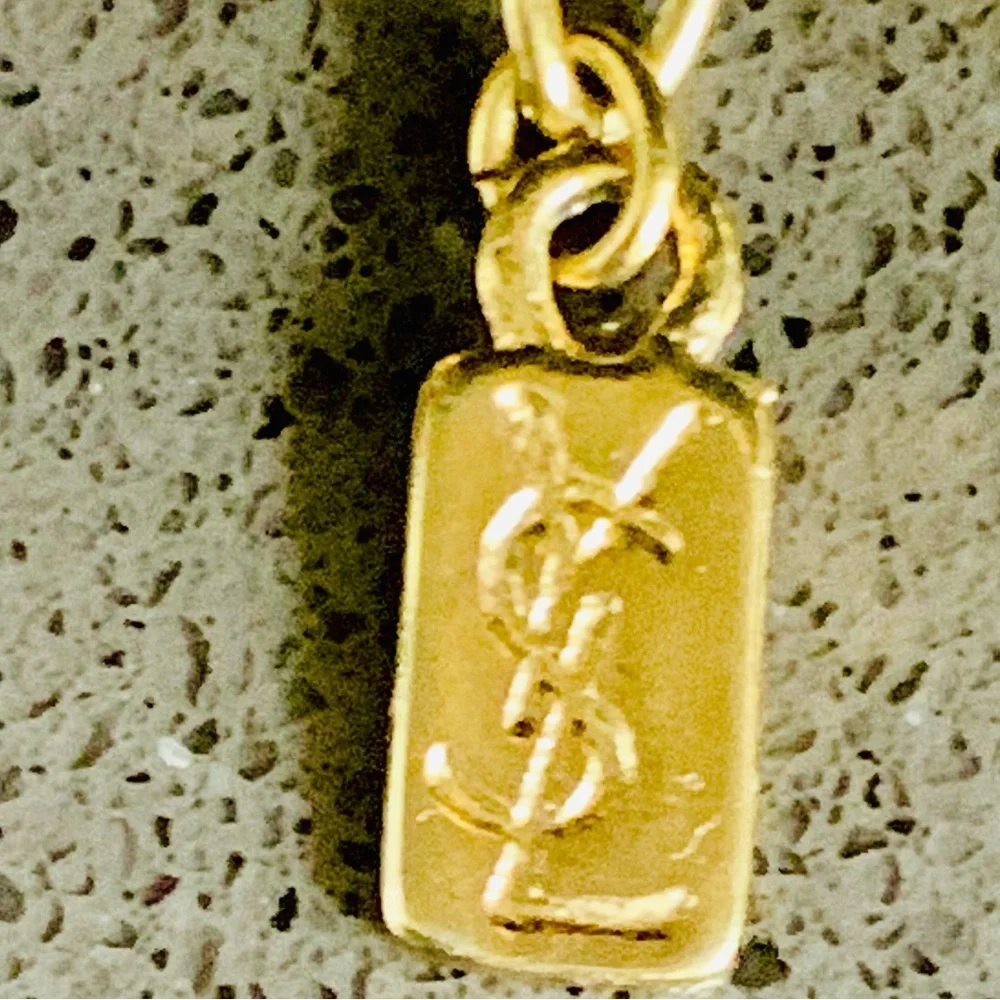 Like if U ❤️ 2 TRADE - Picture 13 of 16